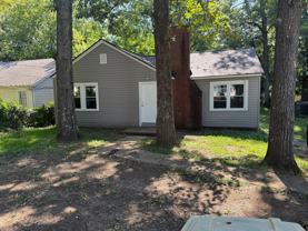 204 S Sycamore St Sw - Photo 1 of 1