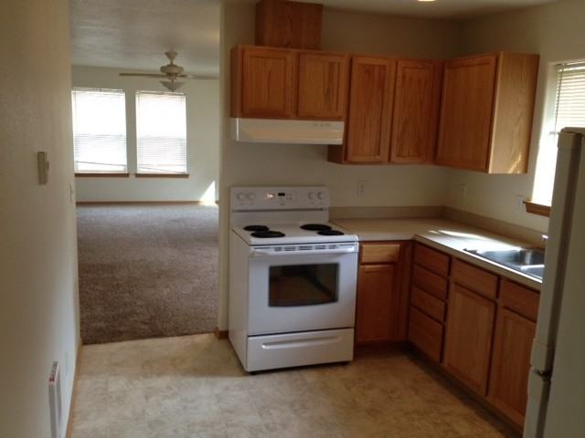 246 Sw Jefferson St - Photo 6 of 10