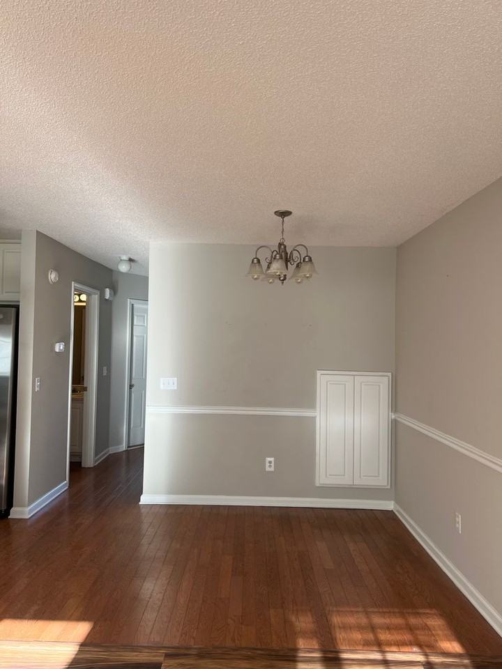 195 N Springview Dr - Photo 5 of 16