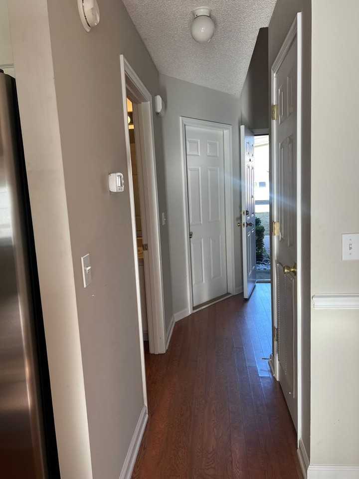 195 N Springview Dr - Photo 6 of 16