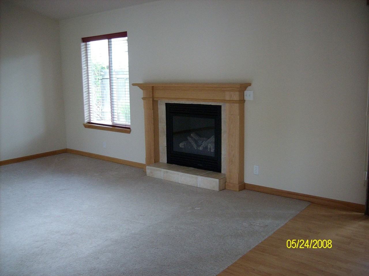 1049 Argon Ave - Photo 3 of 3