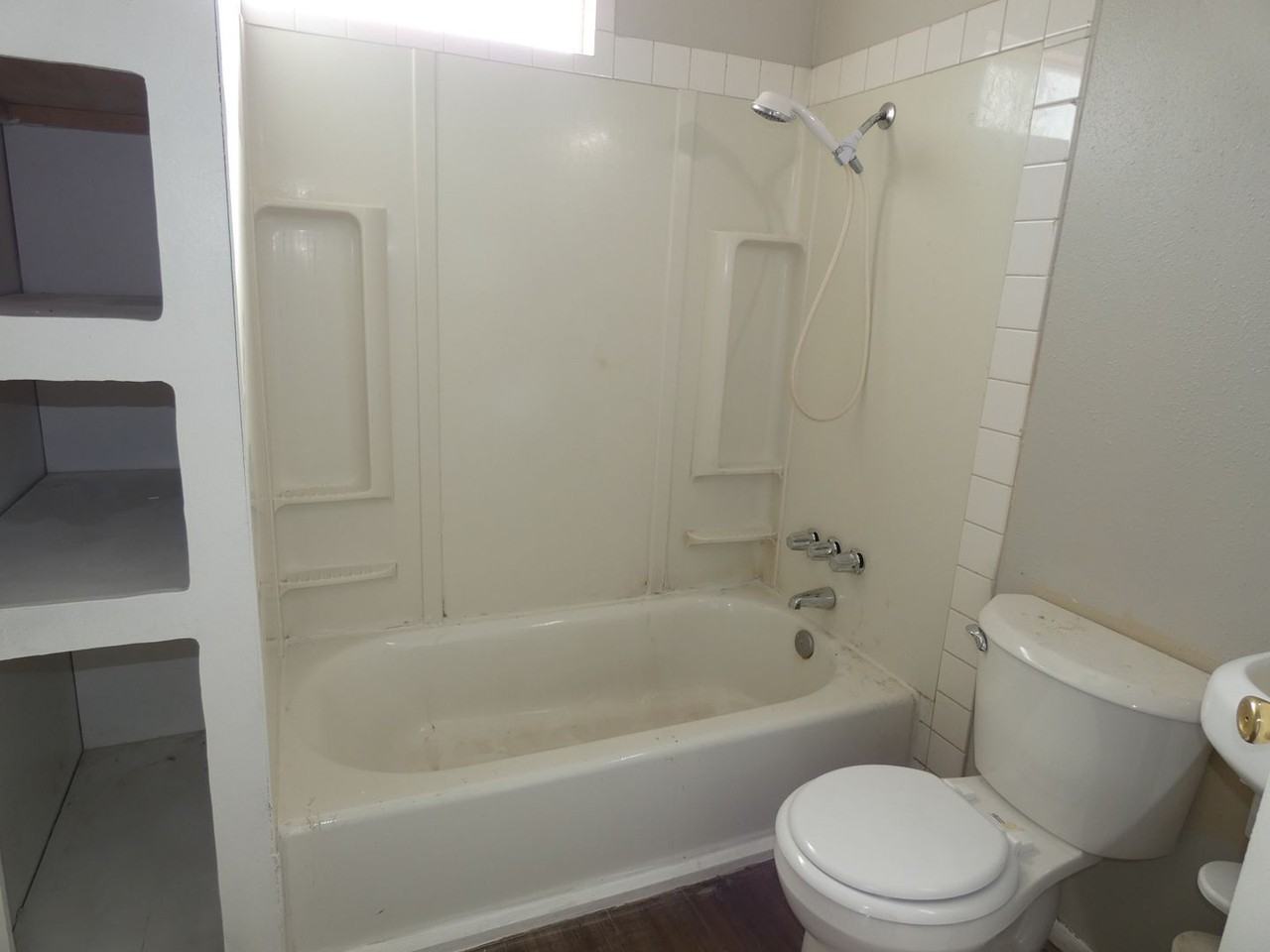 1436 N 10th St - Photo 6 of 18