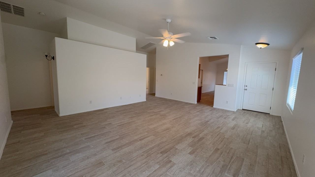 22343 E Via Del Palo - Photo 2 of 10