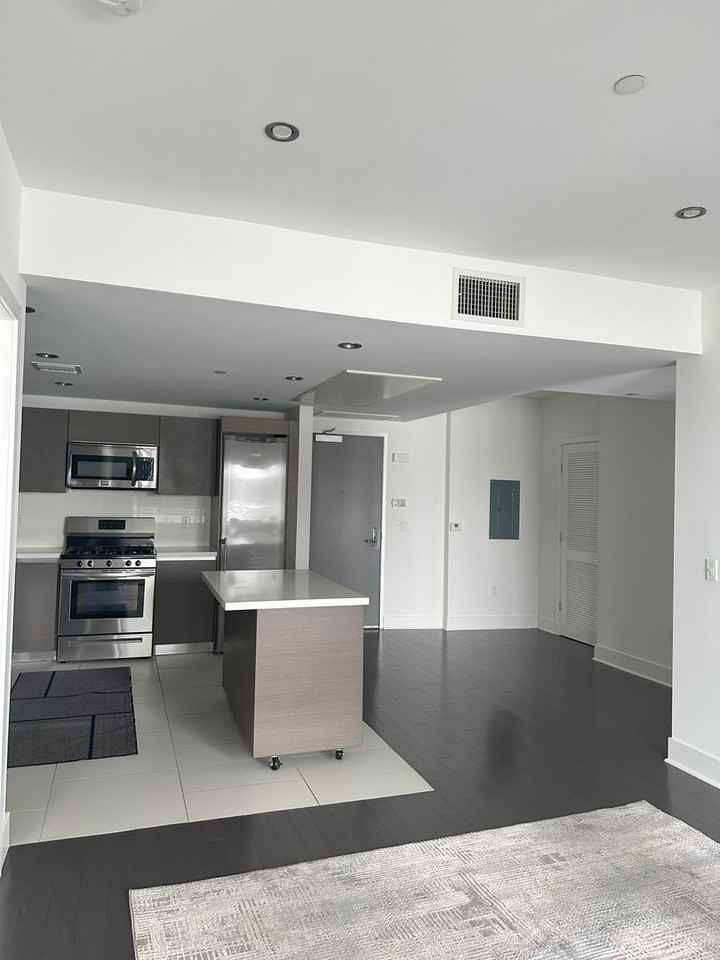 1730 Sawtelle Blvd - Photo 2 of 10