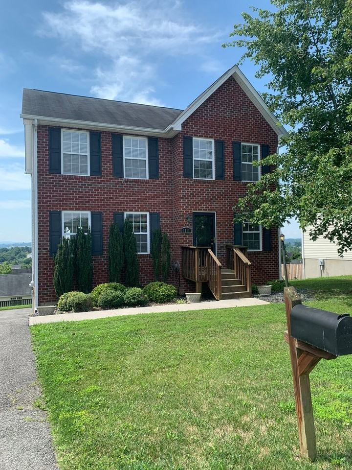 1111 New Village Dr Nw - Photo 2 of 8