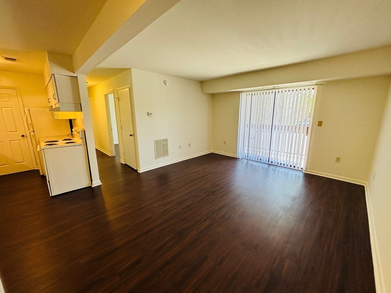 207 Wharton St Se #2 - Photo 2 of 13
