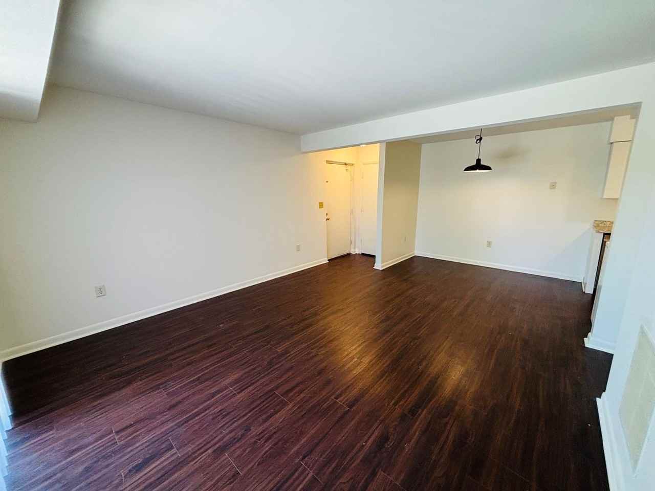 207 Wharton St Se #2 - Photo 5 of 13