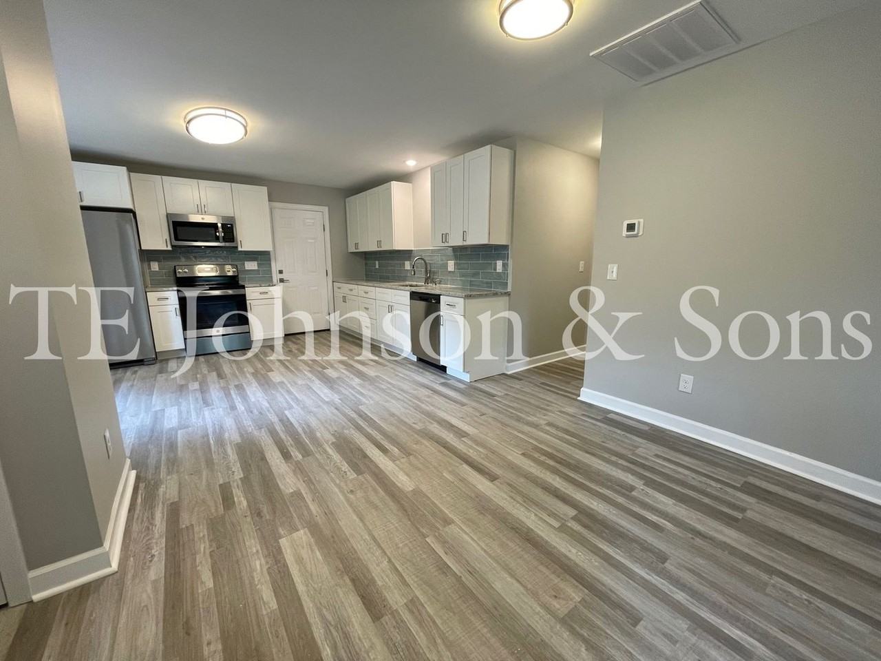 2836 Inca Ln - Photo 4 of 20