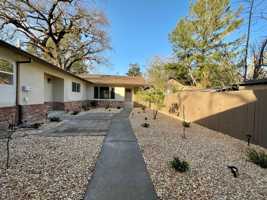 featured image of 1408 Myrtle St