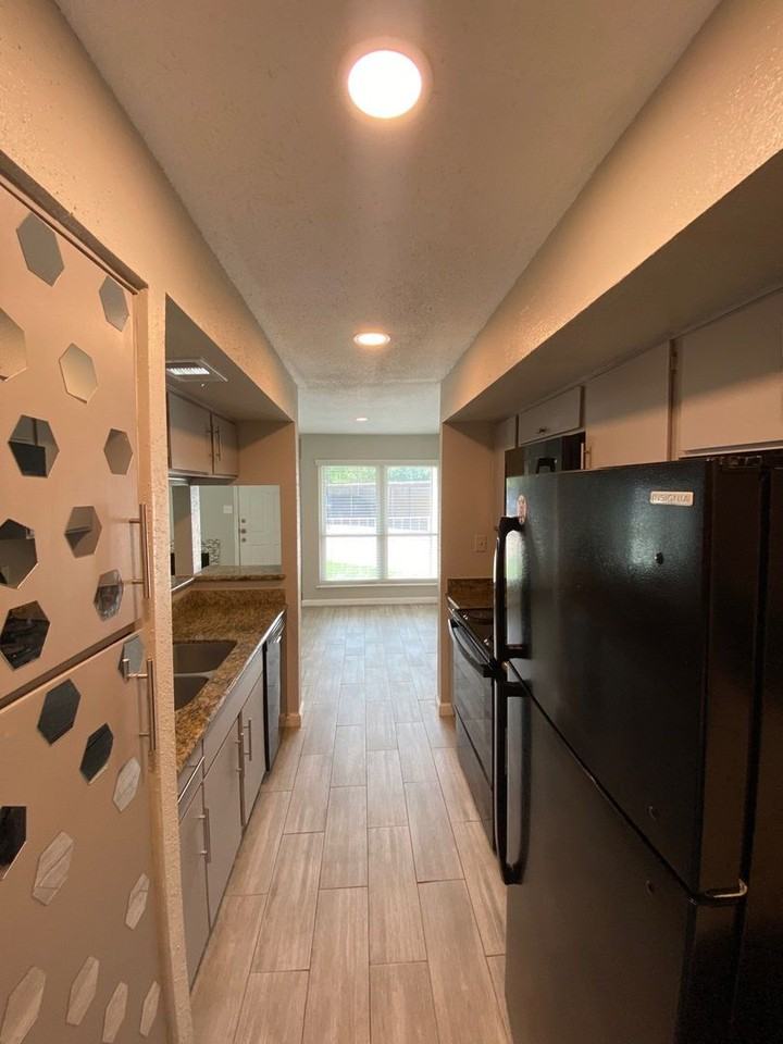 6633 W Airport Blvd #1308 - Photo 5 of 21