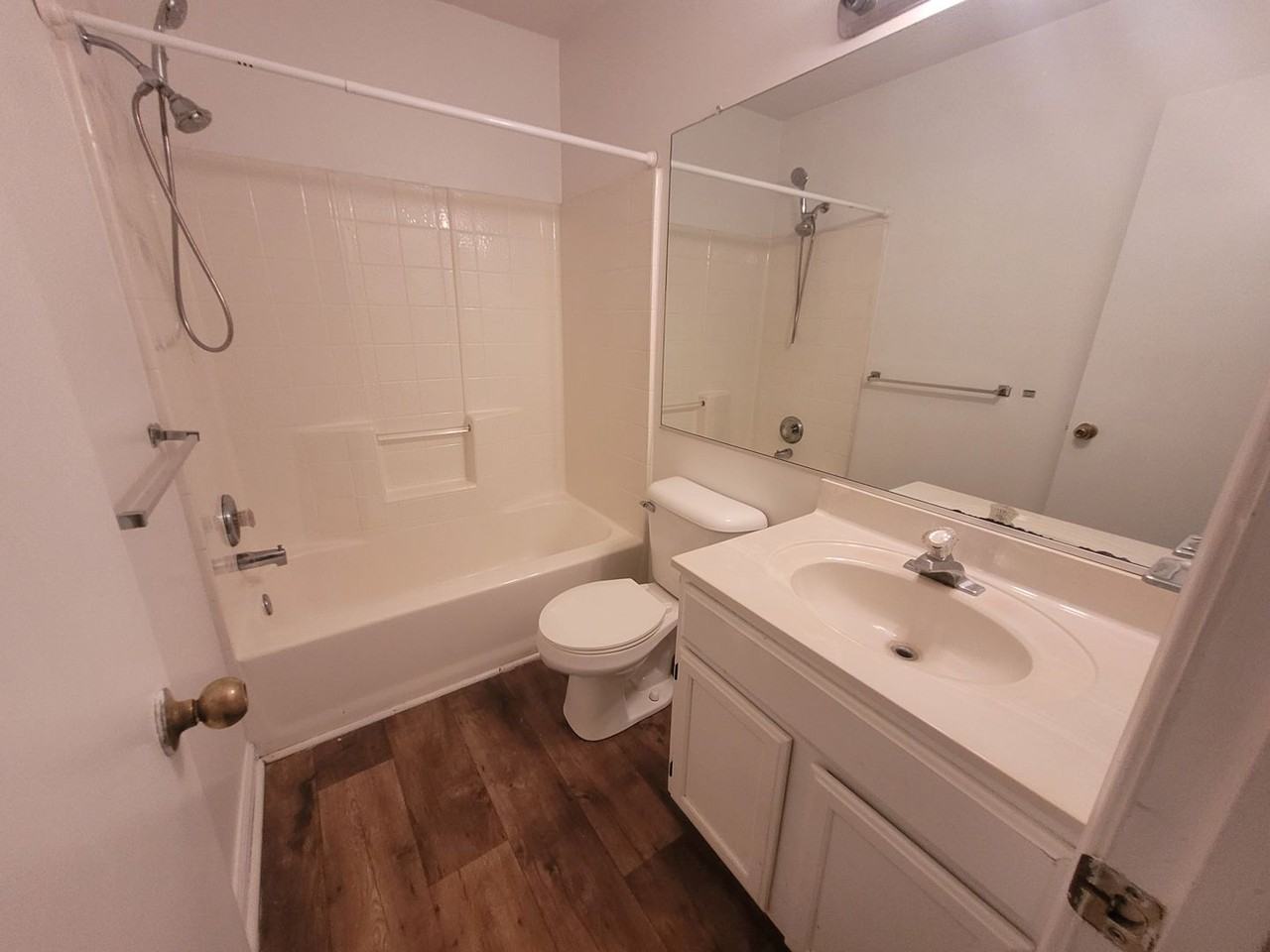 12732 Daybreak Cir - Photo 7 of 10