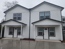 832 Elkhart St A&B - Photo 1 of 1