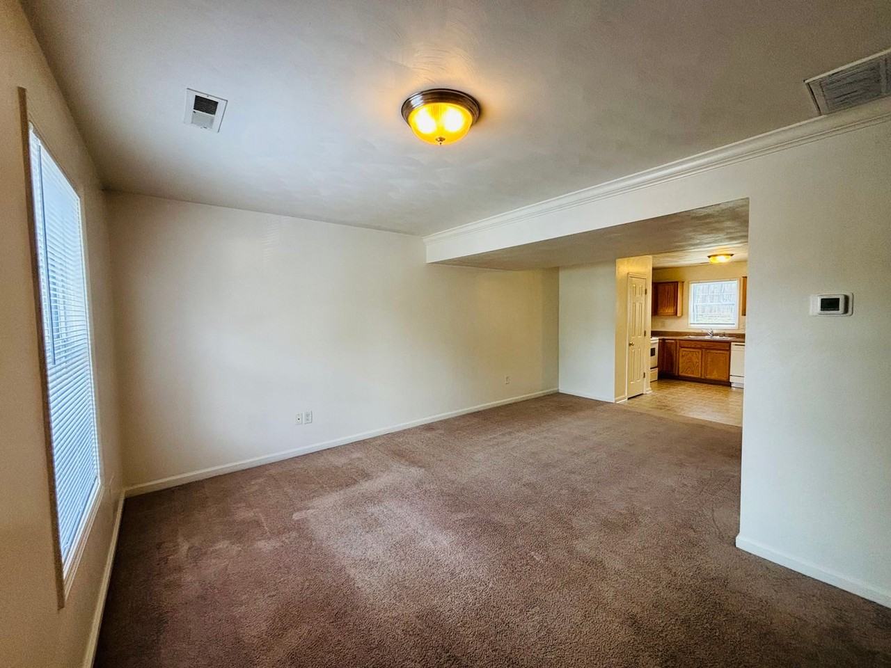 70 Salem Ln - Photo 2 of 16