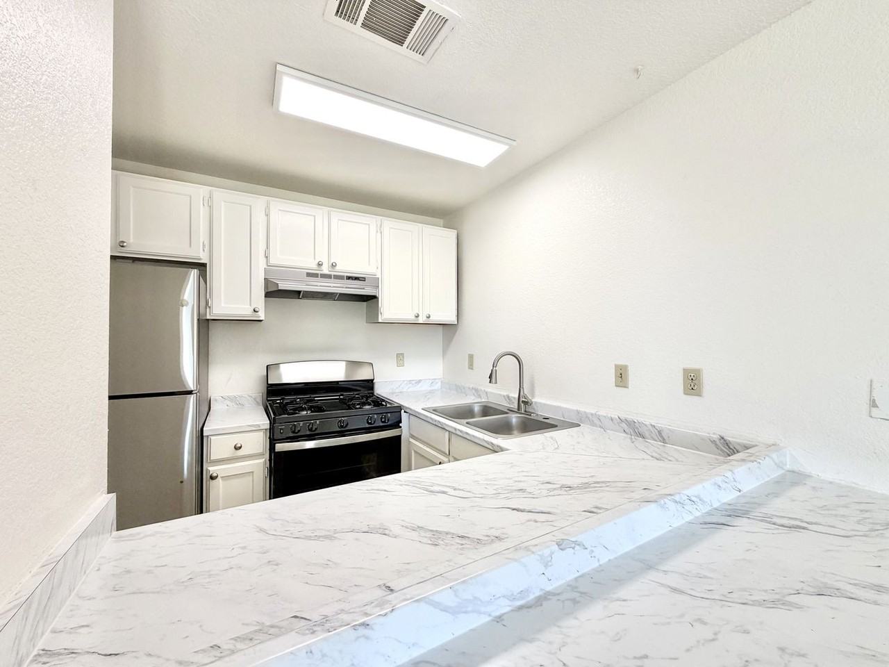 66738 Taco Way #B - Photo 4 of 16