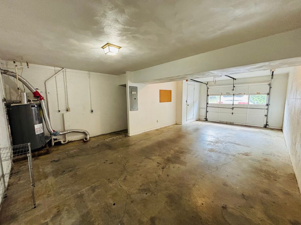 253 Fairfax Rd - Photo 2 of 18