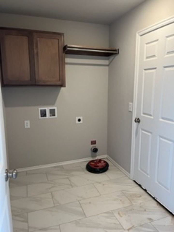 2941 Nw 195th St - Photo 2 of 9