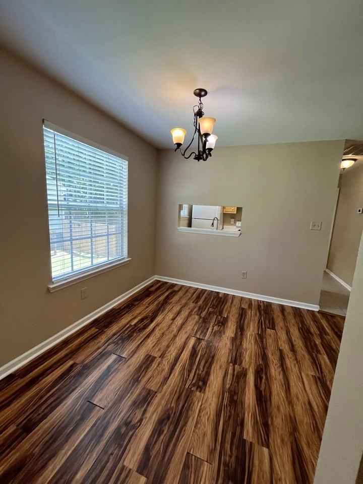 4013 Catawba St - Photo 7 of 37