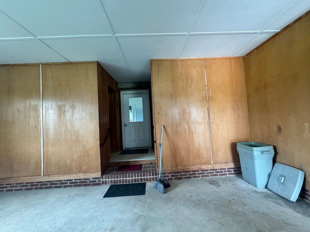 103 Casar Belwood Rd - Photo 4 of 41