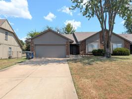 featured image of 7323 S Canton Ave