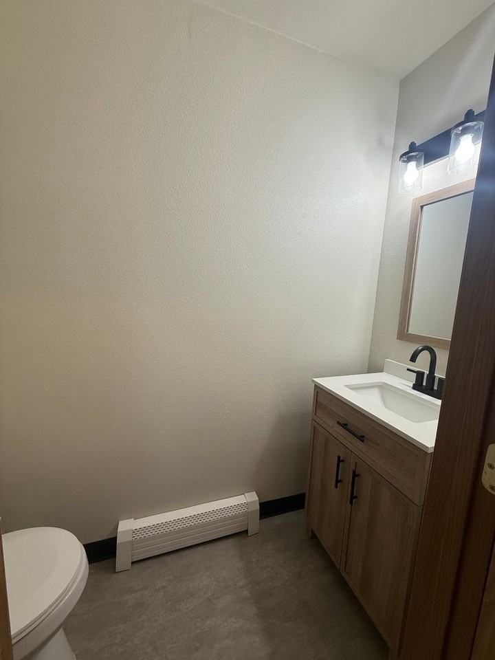 2805 Cowles St #3 - Photo 6 of 14