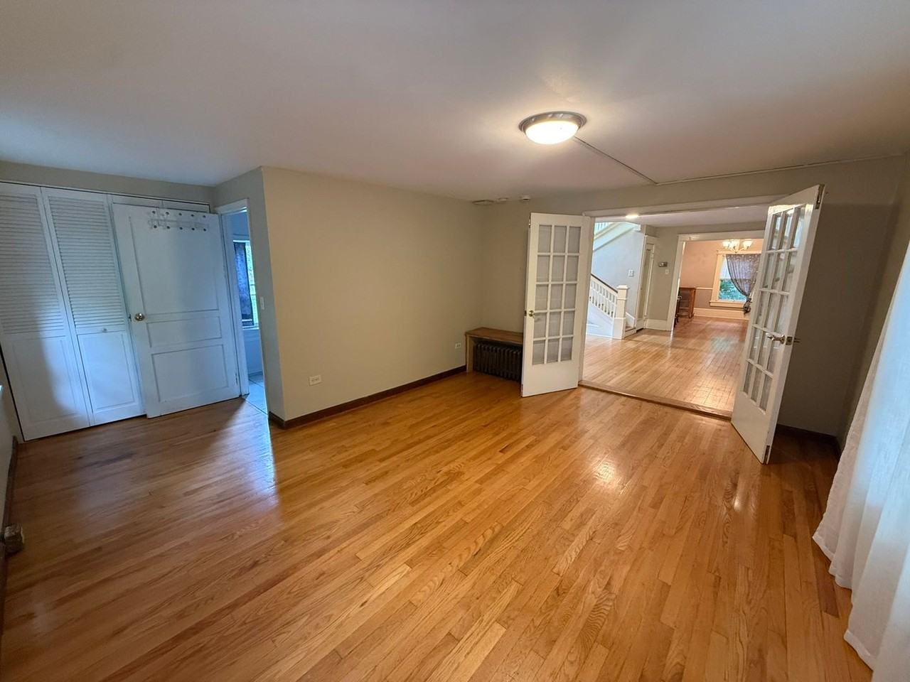 335 Hill St - Photo 7 of 21