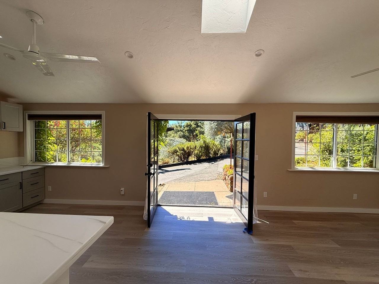 3154A Browns Valley Rd - Photo 6 of 11