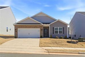 featured image of 4608 Reedy Creek Farm Cir