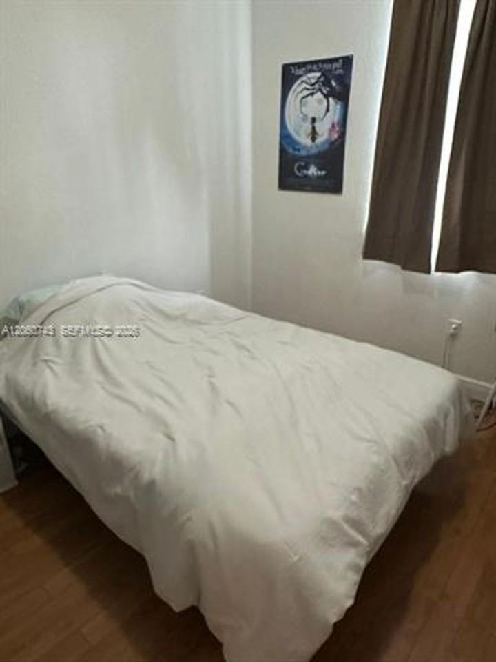 11633 11633 NW 78th St th 11633 - Photo 4 of 12