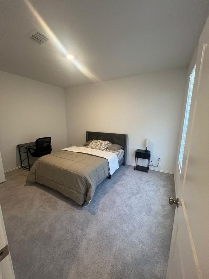 150 Outrigger Way - Photo 3 of 23
