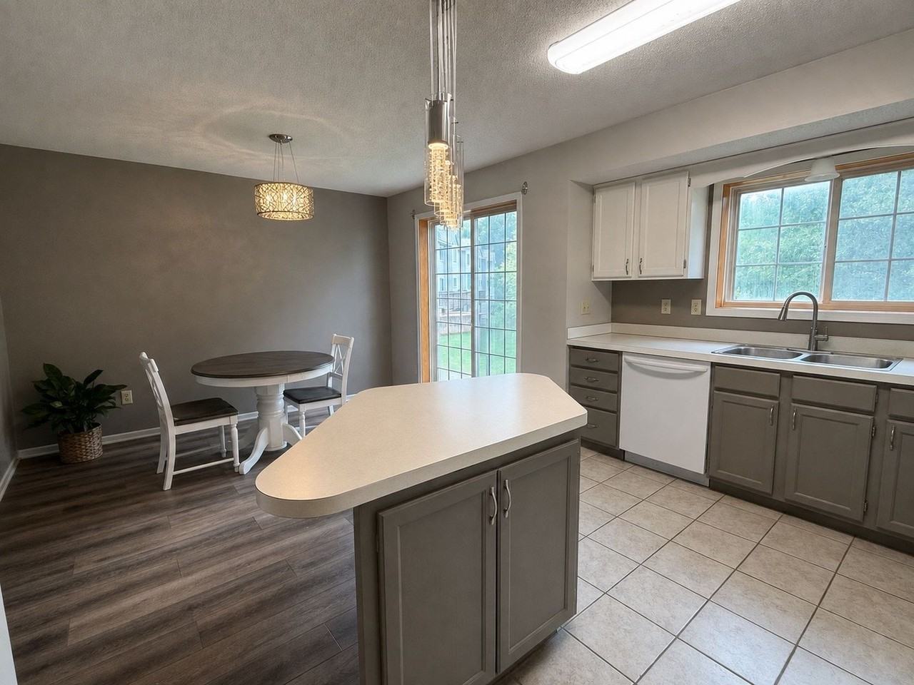 9339 Turnberry Alcove - Photo 5 of 11