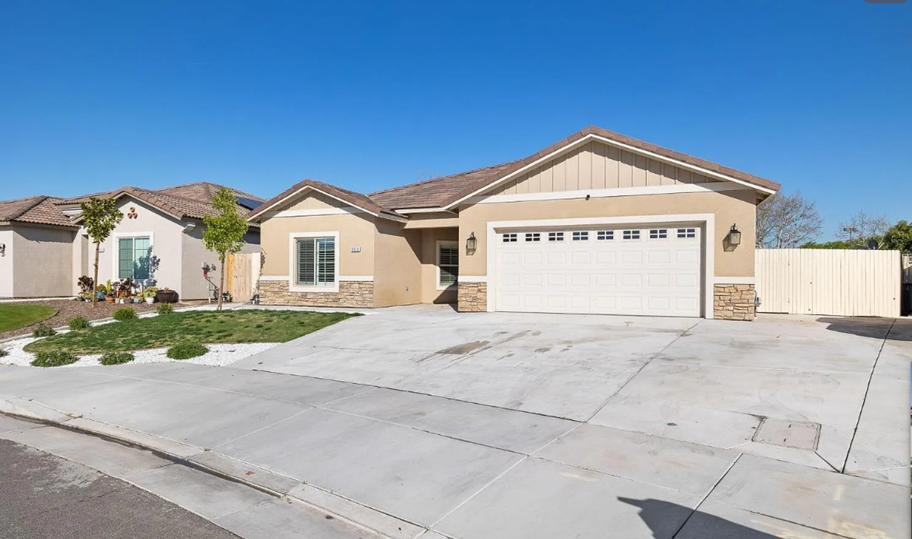 8018 Cuyama River St - Photo 2 of 42