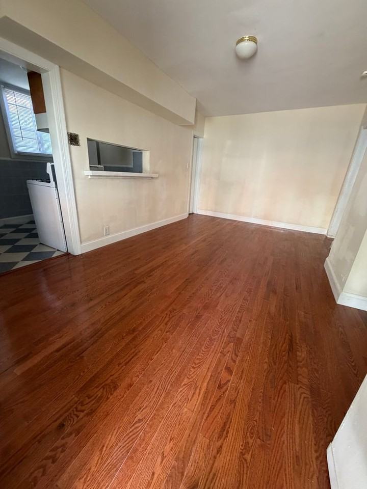 206 E Ashmead St - Photo 5 of 5