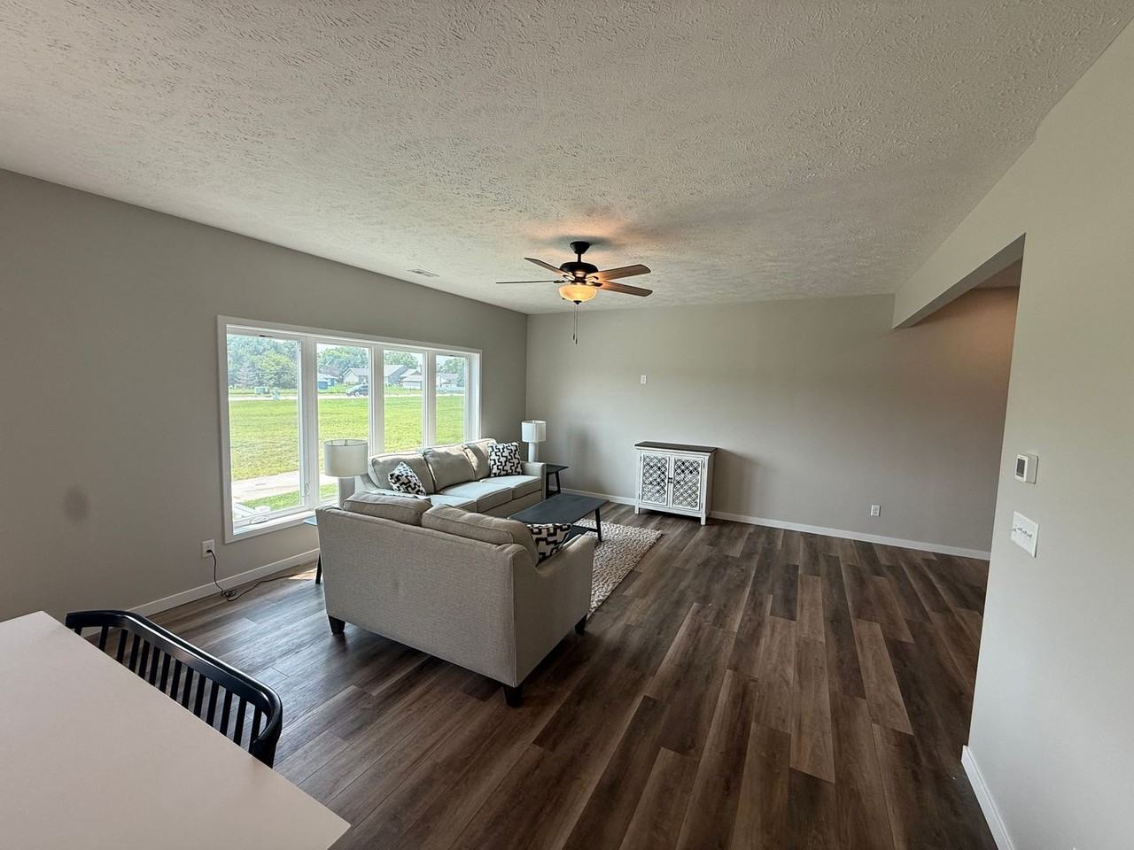 4209 Wilder Ave - Photo 4 of 21