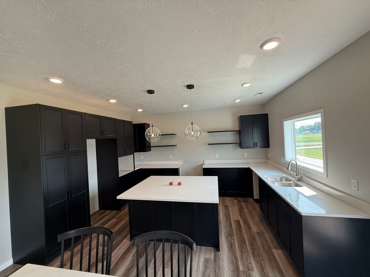 4209 Wilder Ave - Photo 6 of 21