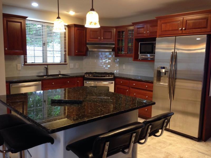 150 E Caracas Ave - Photo 6 of 9