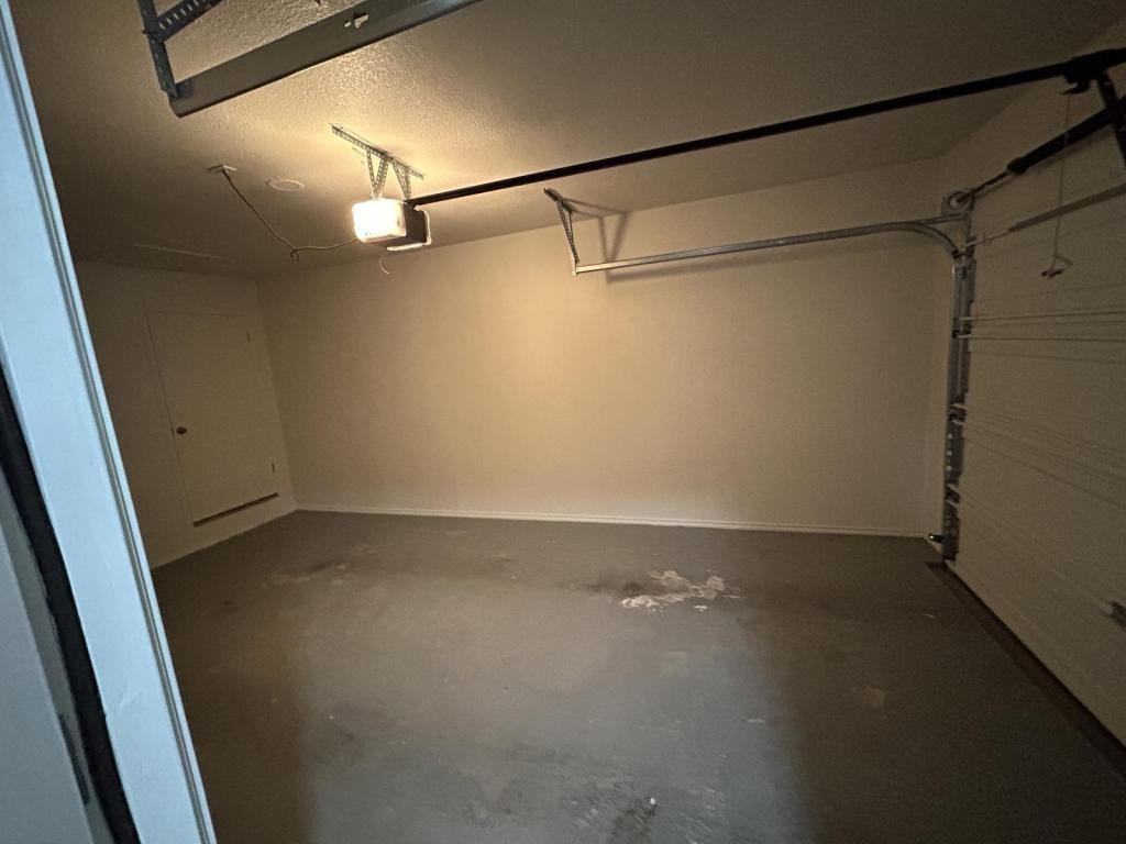 1029 N Water St - Photo 6 of 32