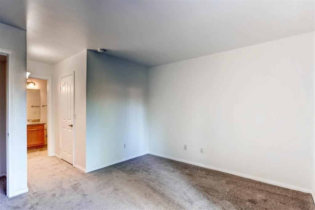 14972 Avenida Venusto Unit 63 - Photo 7 of 17
