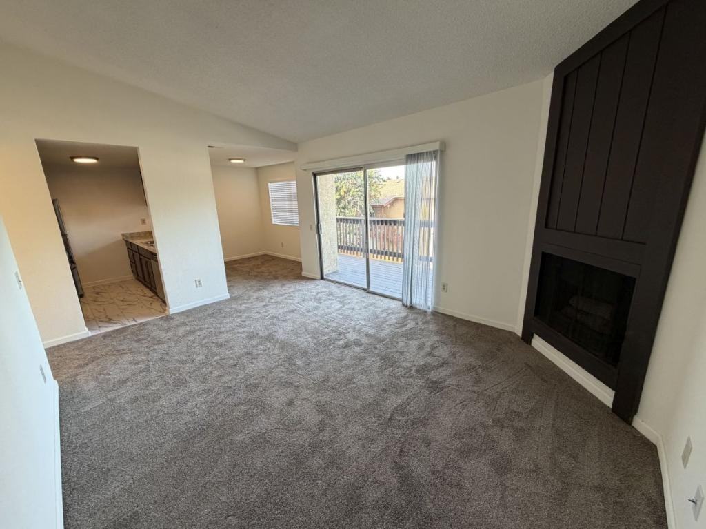 135 S Ash St - Photo 5 of 14
