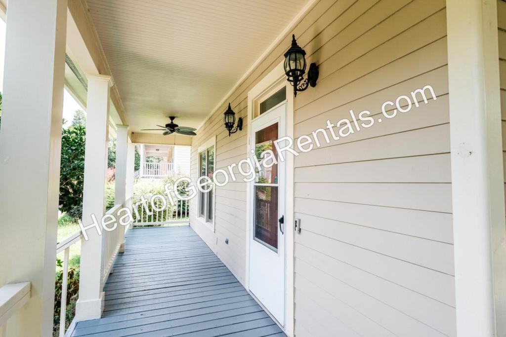 1480 Tattnall Pl - Photo 3 of 30