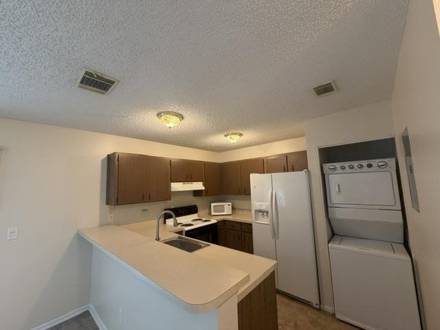 1451 Sheafe Ave Ne - Photo 5 of 15