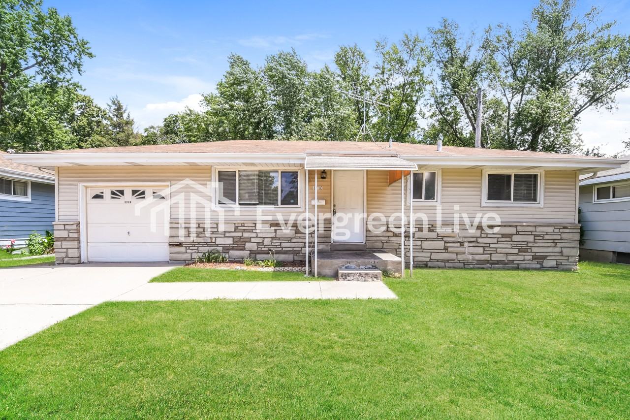 1710 Patterson Rd - Photo 2 of 15