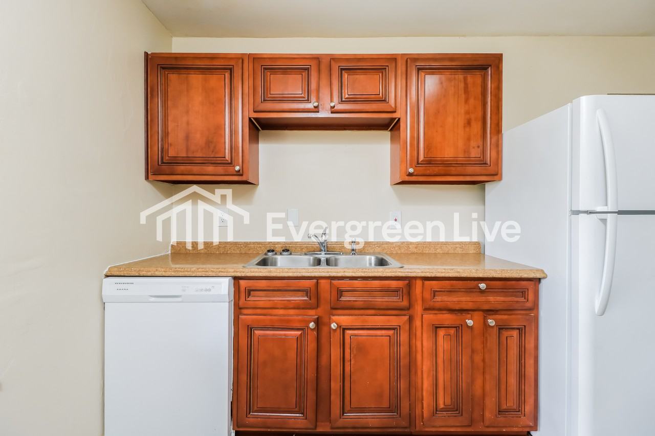 11032 Ebert Dr - Photo 7 of 15