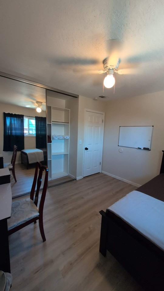 133 Evergreen Way - Photo 4 of 5