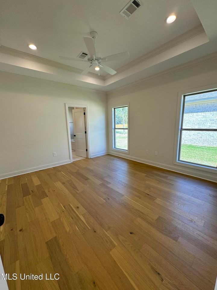 412 Butternut Dr - Photo 7 of 12