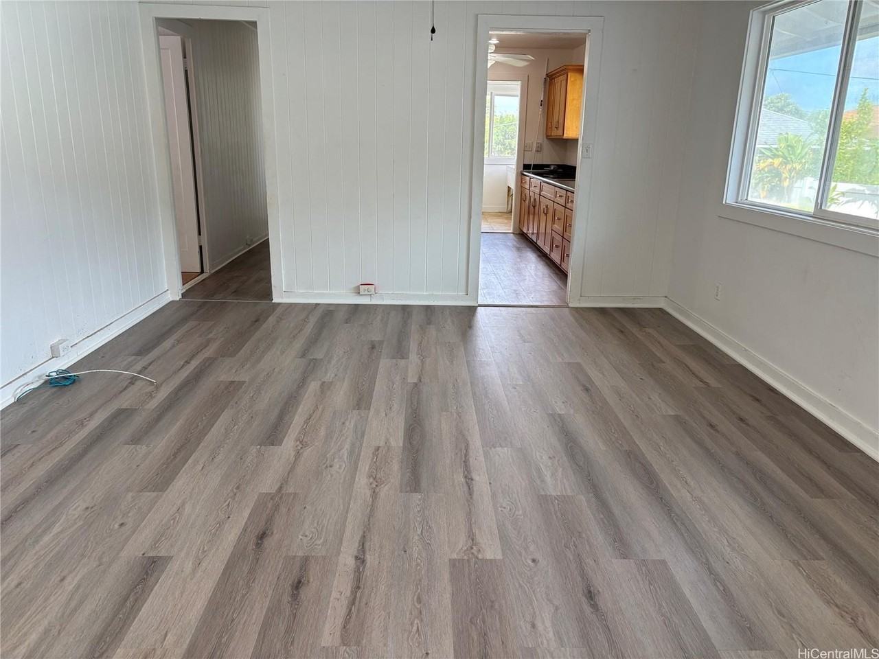 317 Kapulei St - Photo 3 of 22