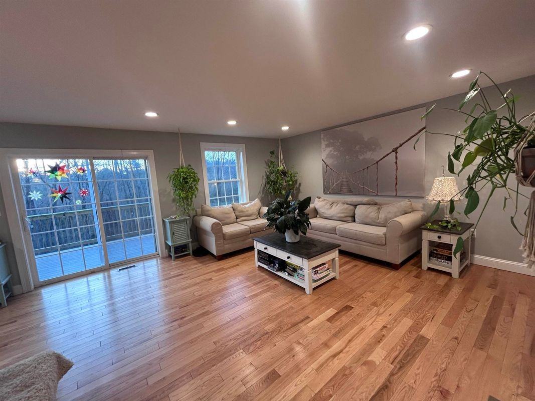 13A Cedar Ridge Dr - Photo 4 of 11