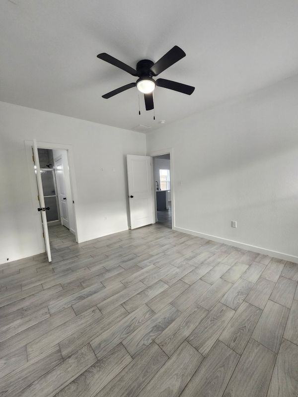 1418 Road 5607 - Photo 6 of 9