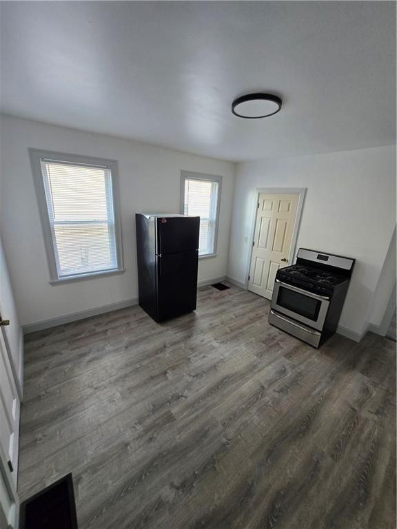 6 Winthrop St ##1 - Photo 3 of 9