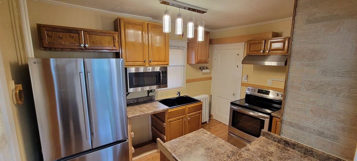 19 Lark St - Photo 7 of 21