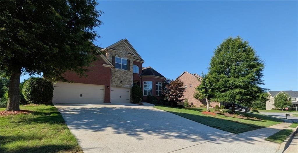 3784 Courson St - Photo 4 of 50
